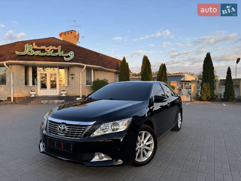 Toyota Camry 2012
