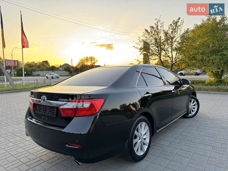 Toyota Camry 2012
