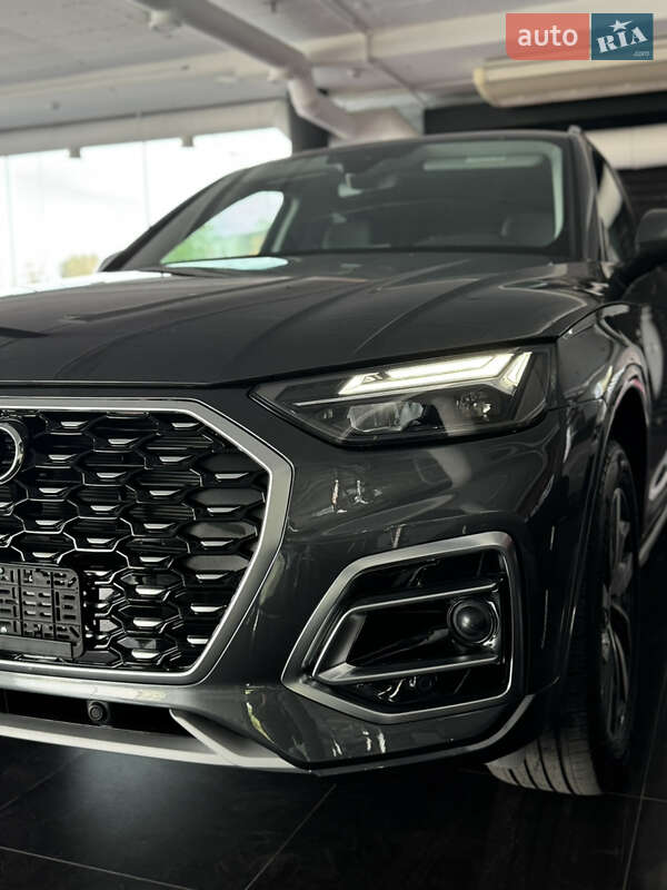 Audi-24