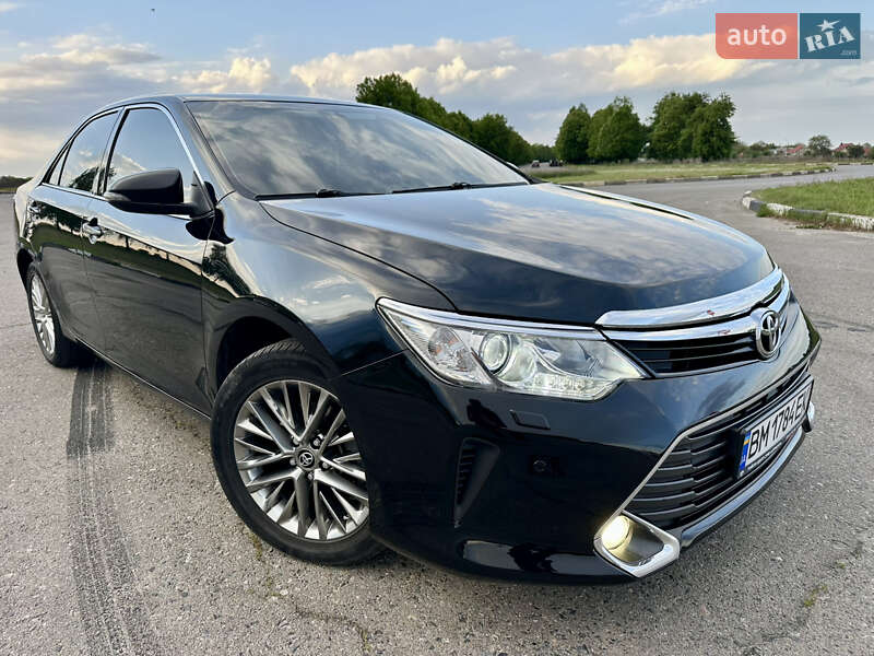 Toyota Camry 2015