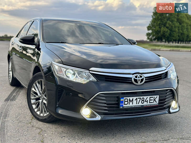 Toyota Camry 2015