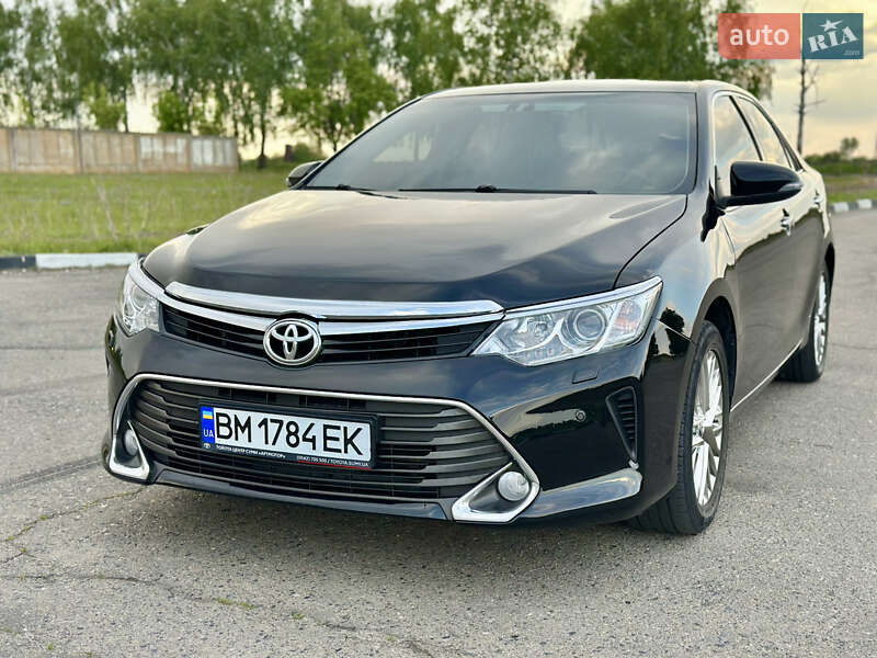 Toyota Camry 2015