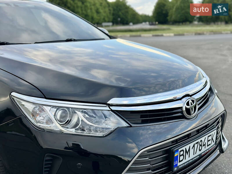 Toyota Camry 2015