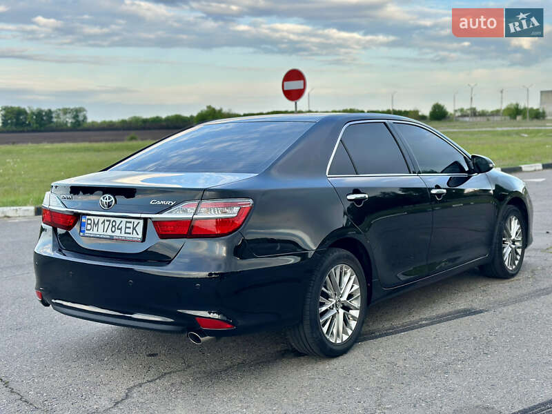 Toyota Camry 2015