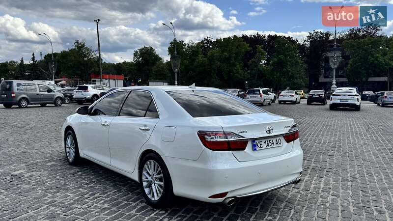 Toyota Camry 2014