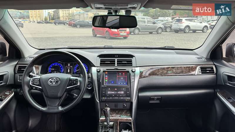 Toyota Camry 2014
