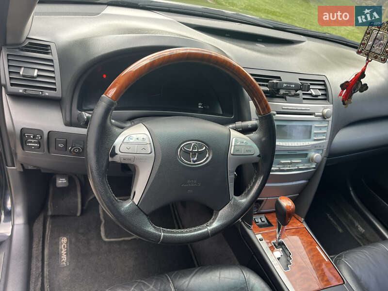 Toyota Camry 2008
