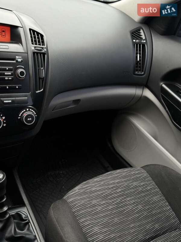 Kia Ceed 2008