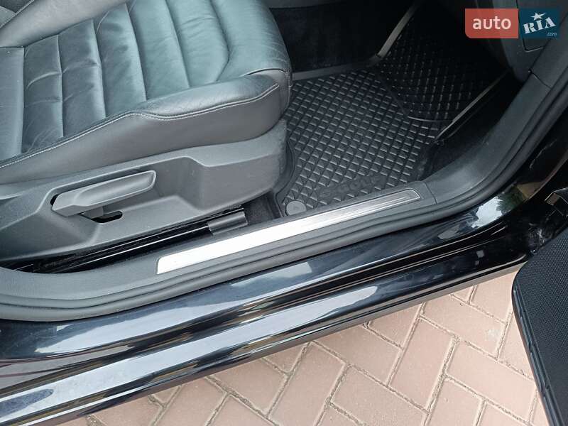 Volkswagen e-Golf 2015