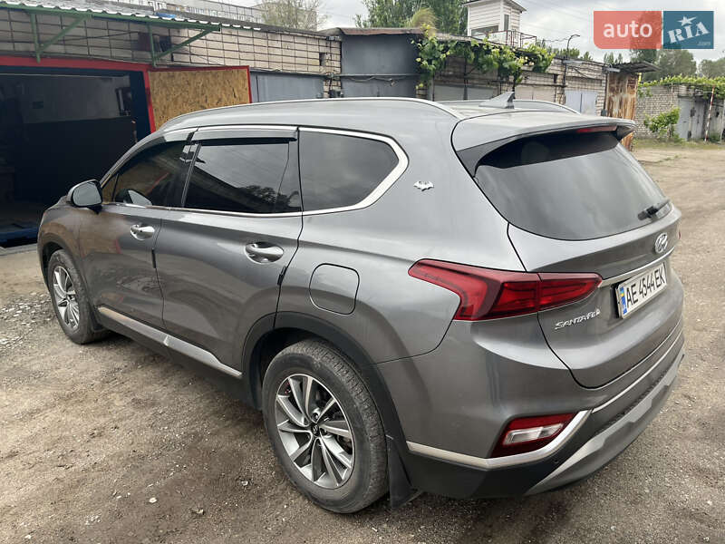 Hyundai-42