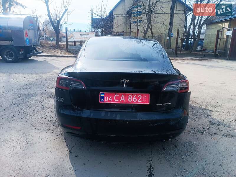 Tesla Model 3 2019