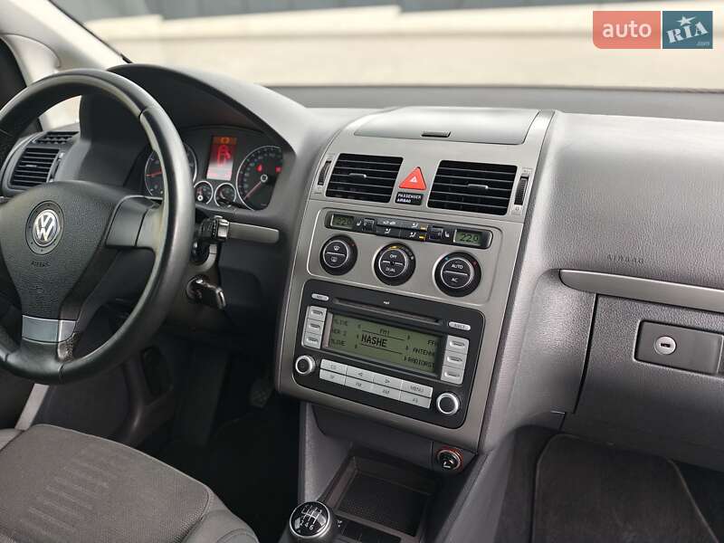 Volkswagen Touran 2008
