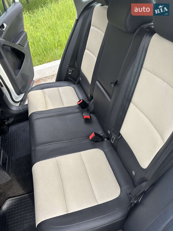 Volkswagen Tiguan 2016