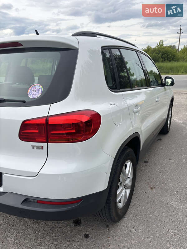 Volkswagen Tiguan 2016