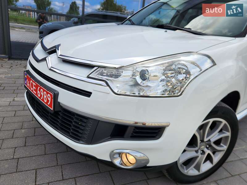 Citroen C-Crosser 2012