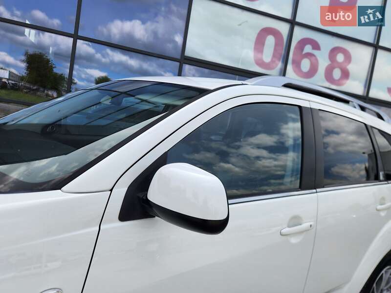 Citroen C-Crosser 2012