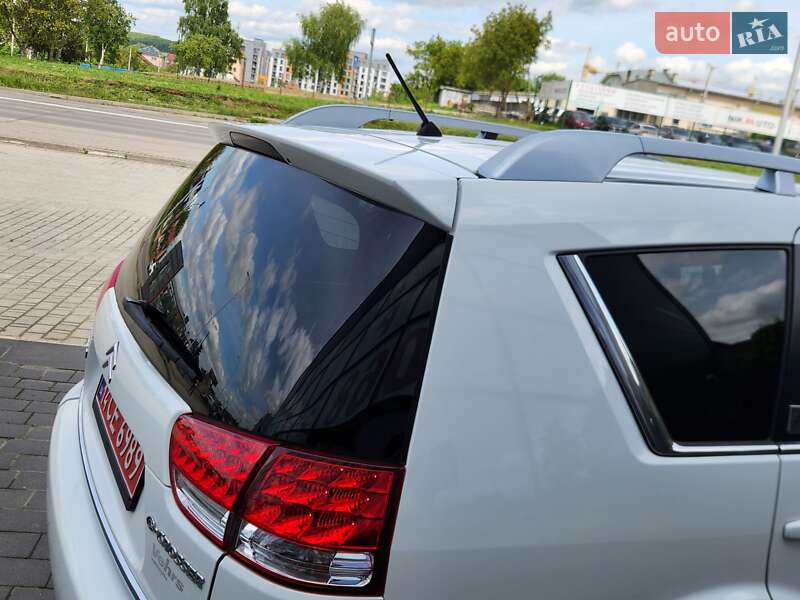 Citroen C-Crosser 2012