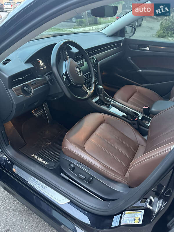 Volkswagen Passat 2020