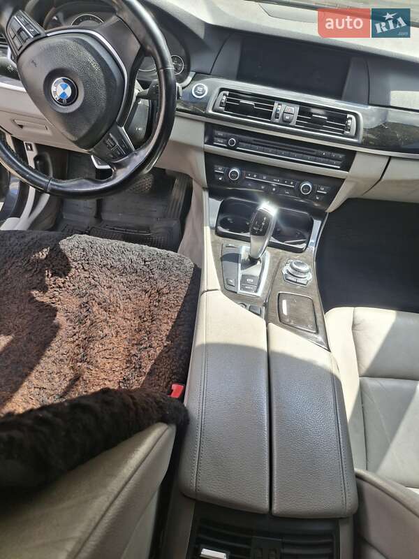 BMW 5 Series 2010