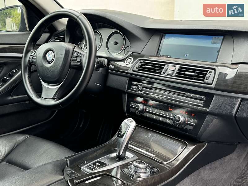 BMW 5 Series 2011