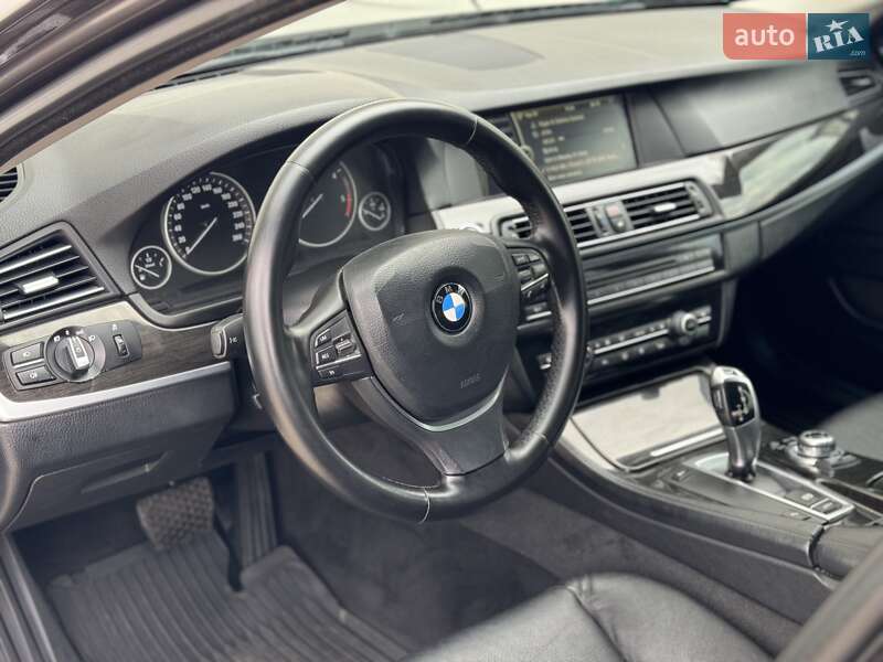 BMW 5 Series 2011