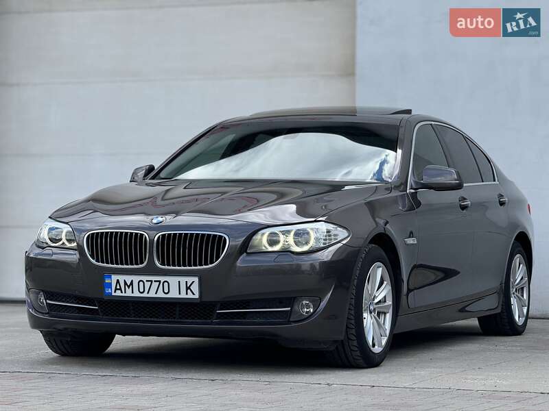 BMW 5 Series 2011