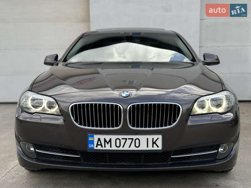 BMW 5 Series 2011