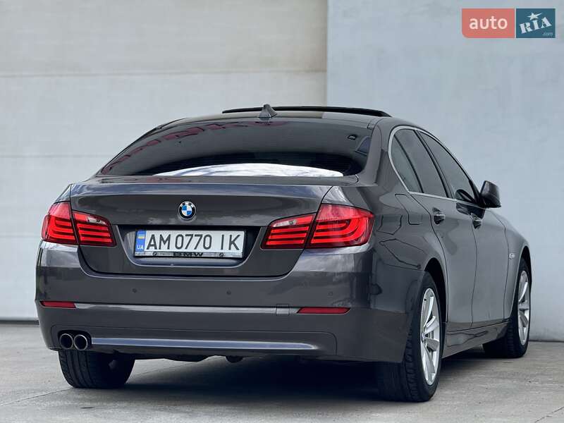 BMW 5 Series 2011