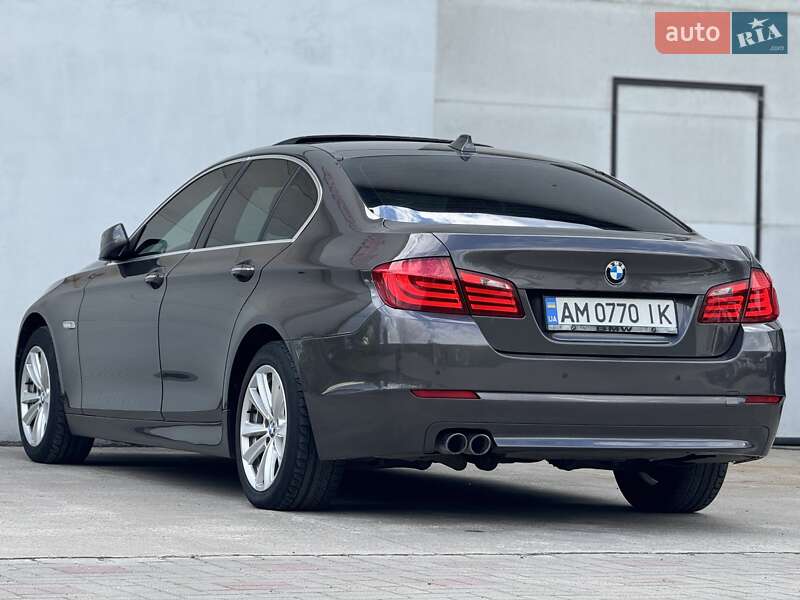 BMW 5 Series 2011