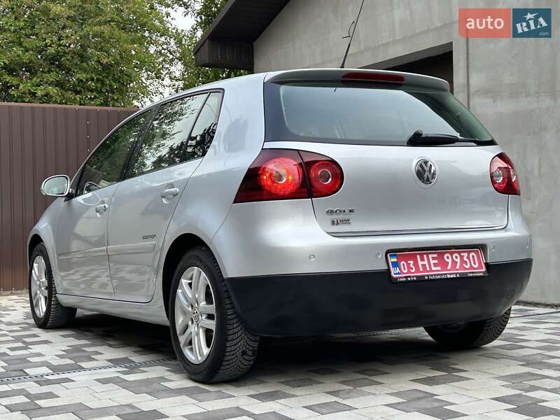 Volkswagen Golf 2008