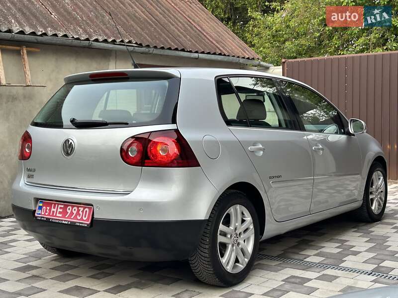 Volkswagen Golf 2008