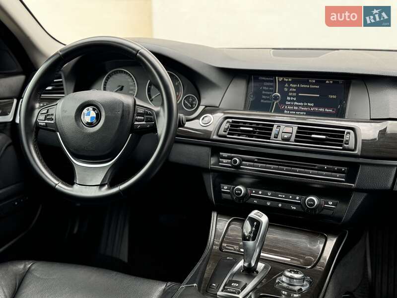 BMW 5 Series 2011