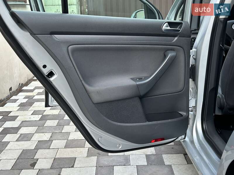 Volkswagen Golf 2008