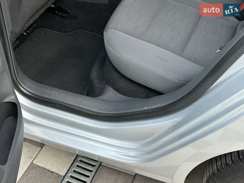 Volkswagen Golf 2008