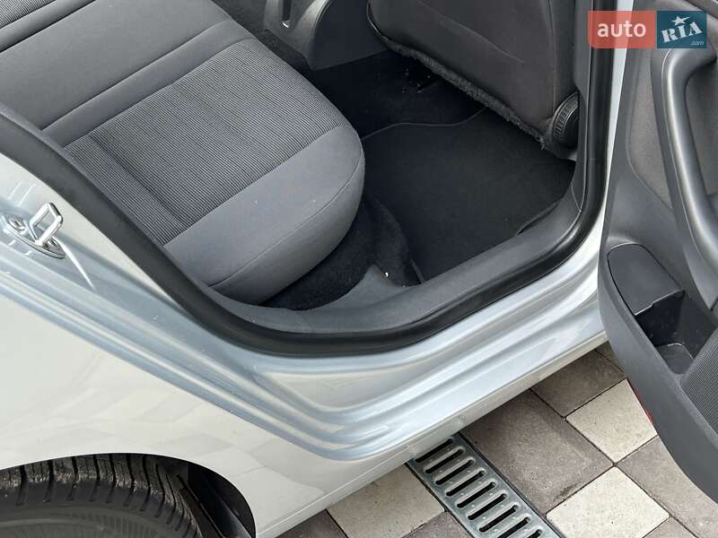 Volkswagen Golf 2008