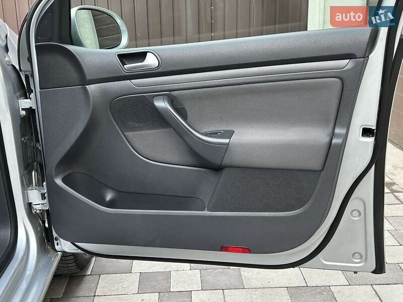 Volkswagen Golf 2008