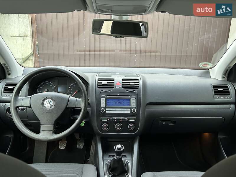 Volkswagen Golf 2008