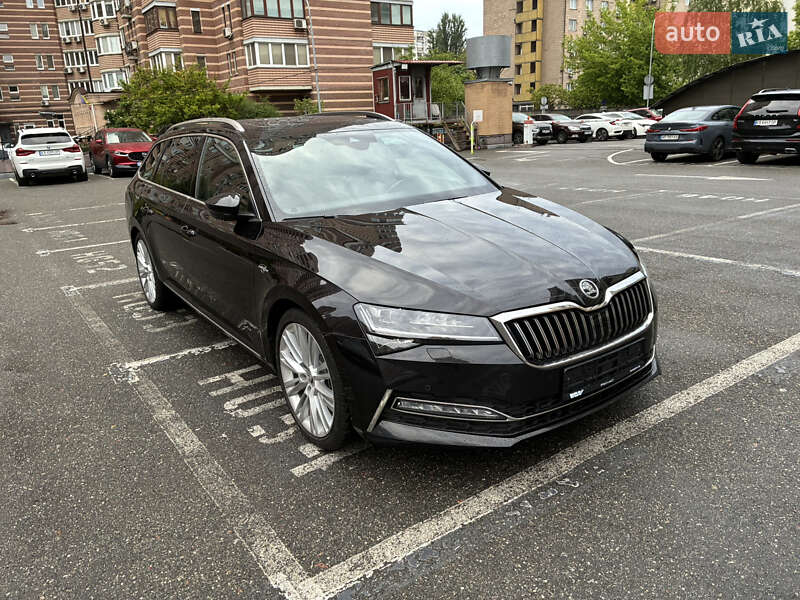 Skoda Superb 2020