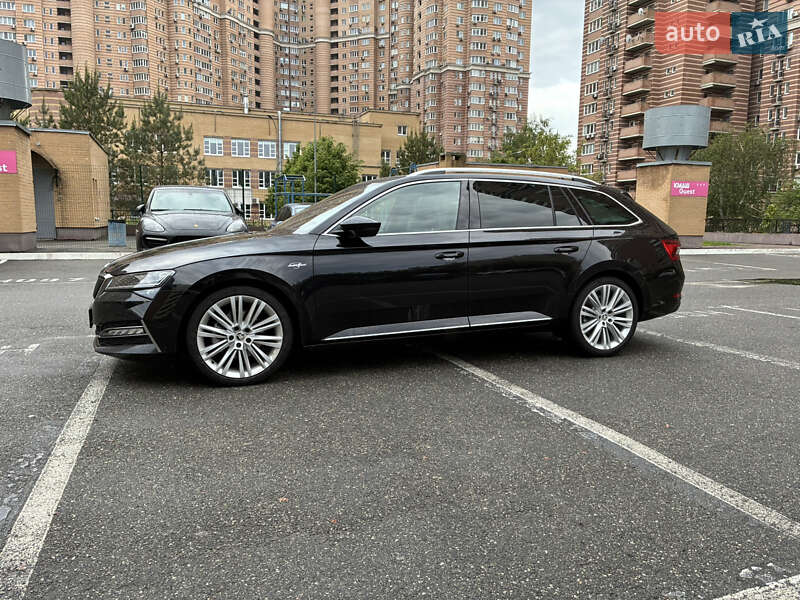 Skoda Superb 2020