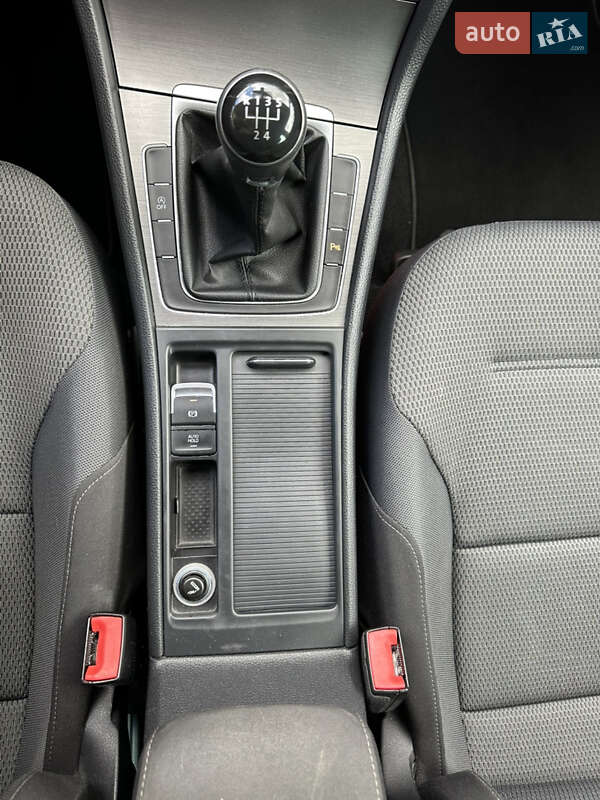 Volkswagen Golf 2013