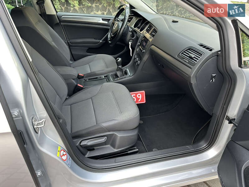 Volkswagen Golf 2013