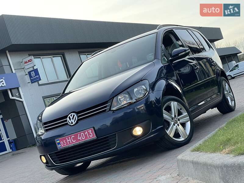 Volkswagen Touran 2011