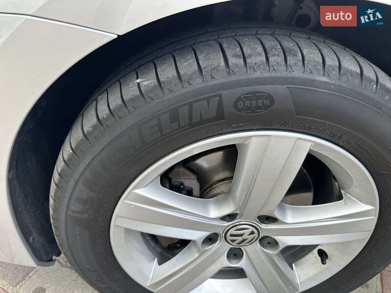 Volkswagen Golf 2013