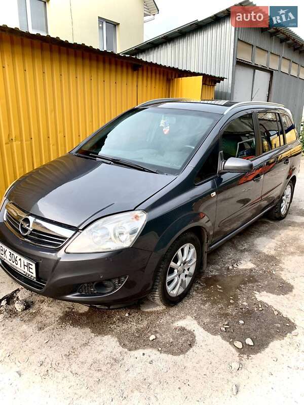 Opel Zafira 2009