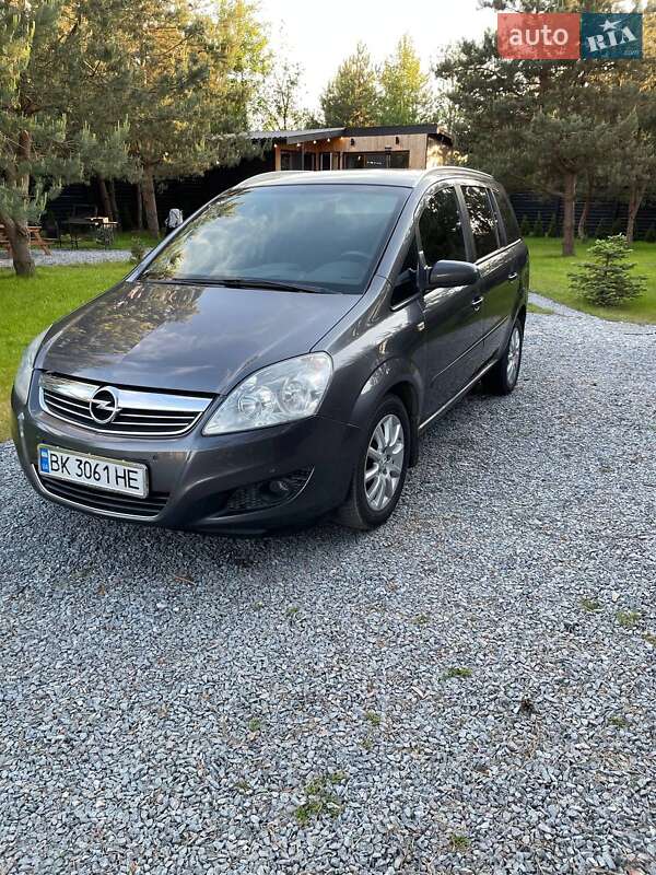 Opel Zafira 2009