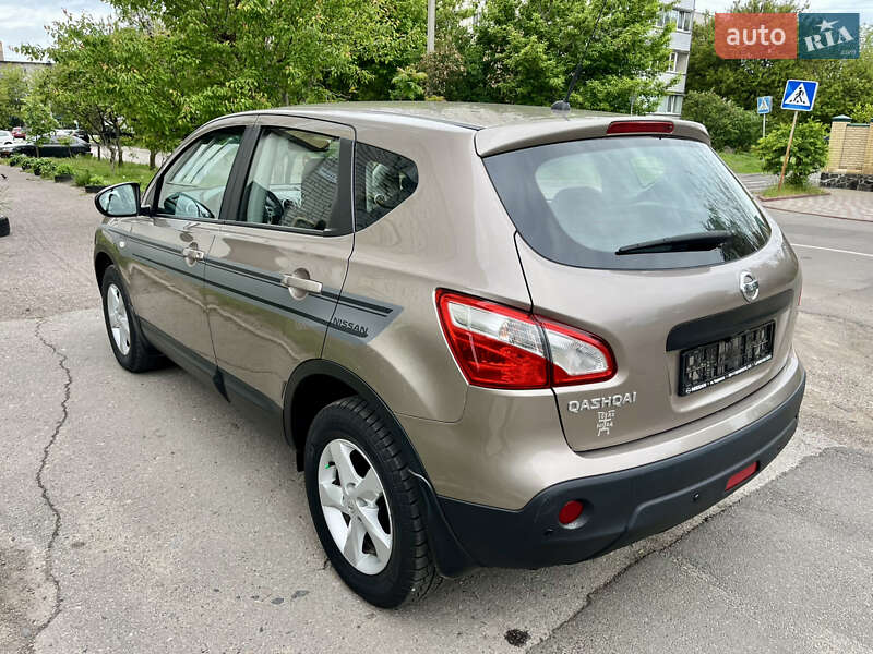 Nissan Qashqai 2012
