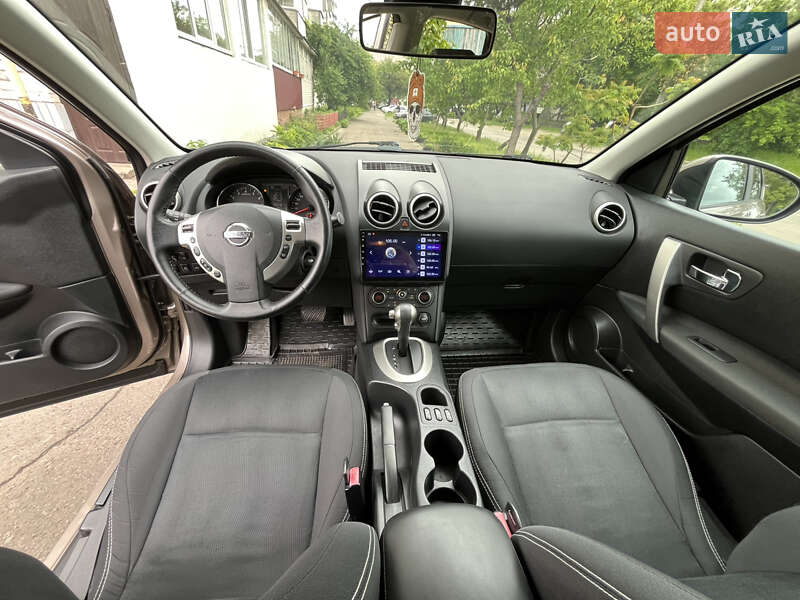 Nissan Qashqai 2012