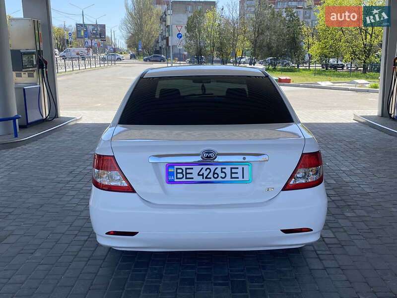 BYD F3 2013