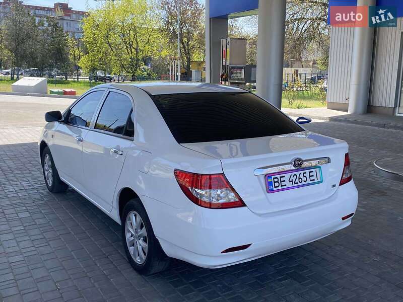 BYD F3 2013