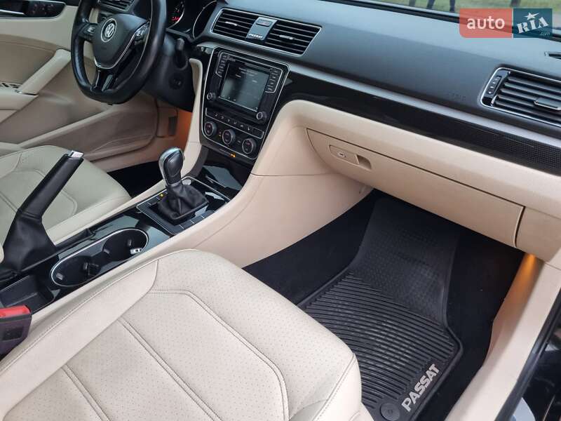 Volkswagen Passat 2019